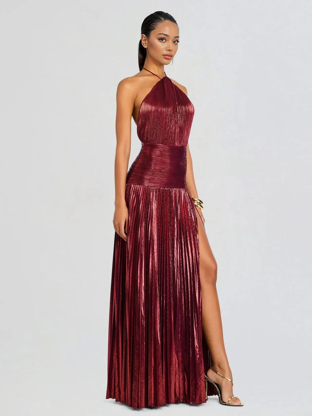 Elegantna Metalna Plisirana Halter Maxi Haljina