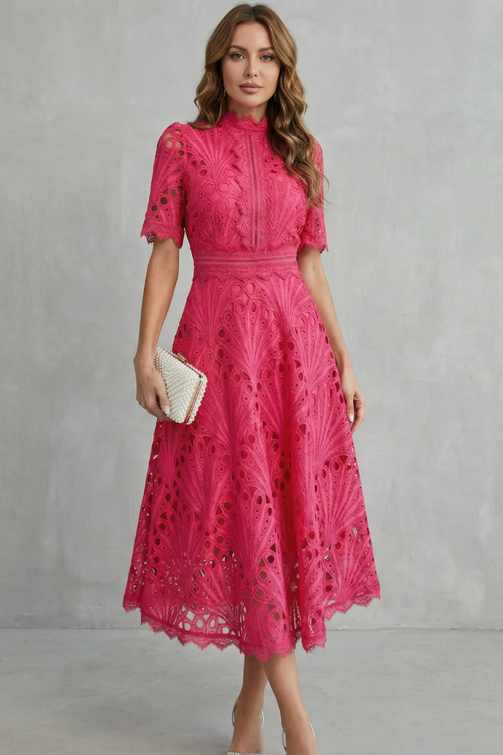 SERAPHINA - Vestido Midi Rendado Gola Alta