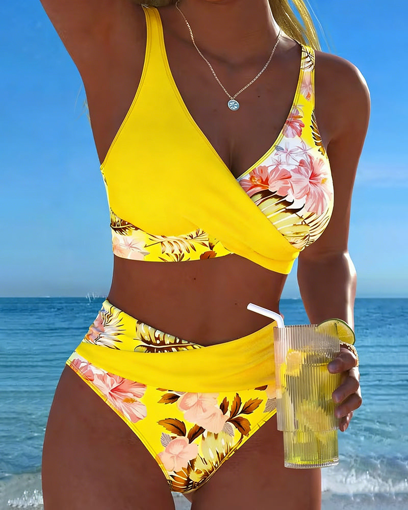 Sara - Bikini s cvjetnim uzorkom