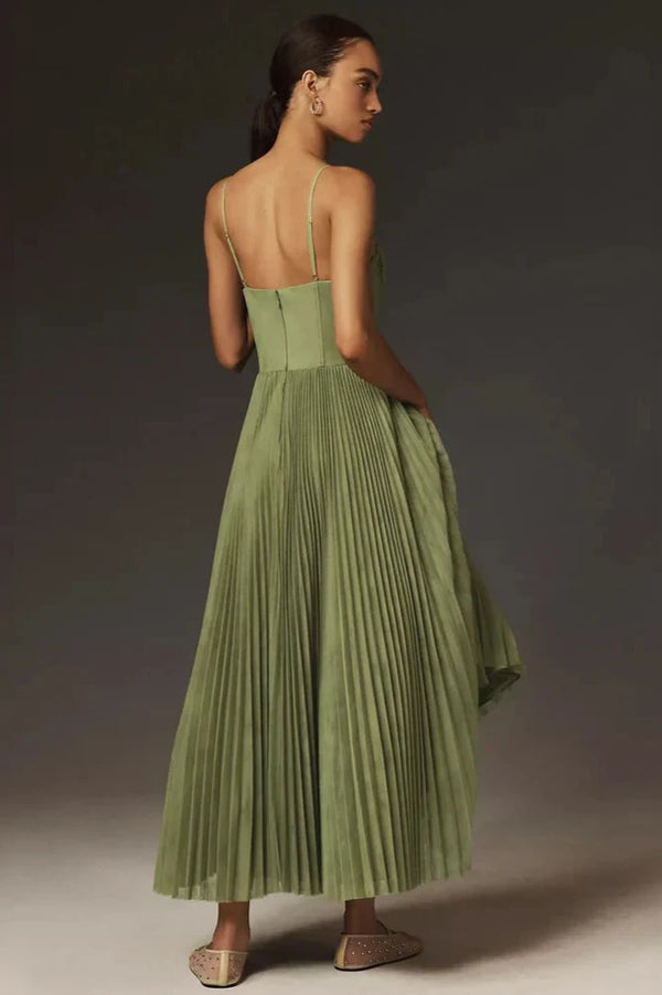 Lumira - Fluidna Elegancija u Tulu