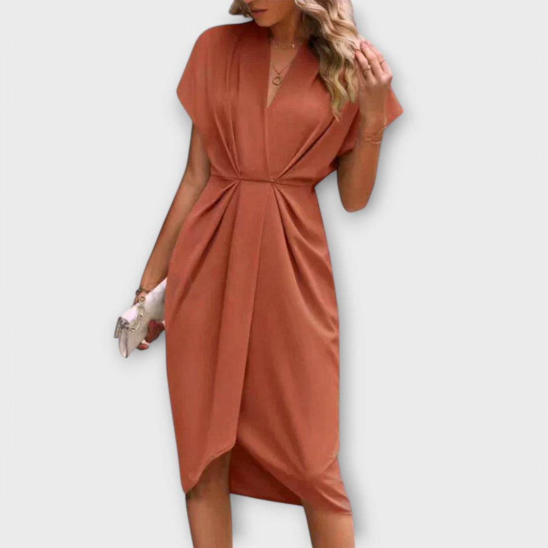 Serena – Elegantna i udobna midi wrap haljina
