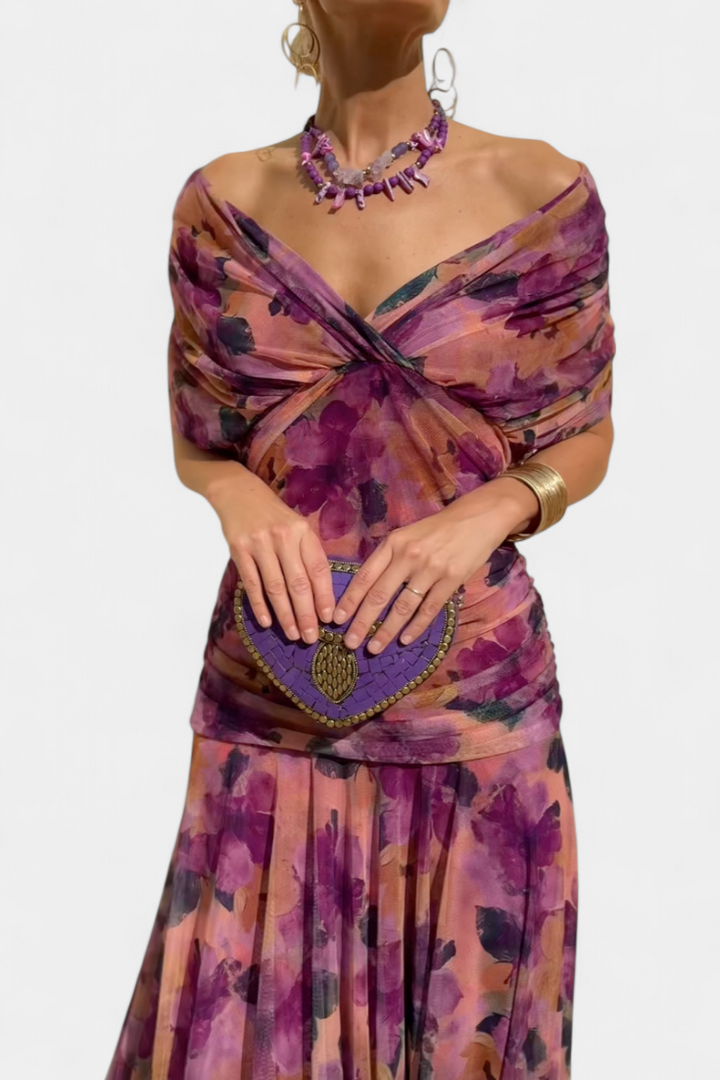 Luana - Elegantna haljina s V izrezom